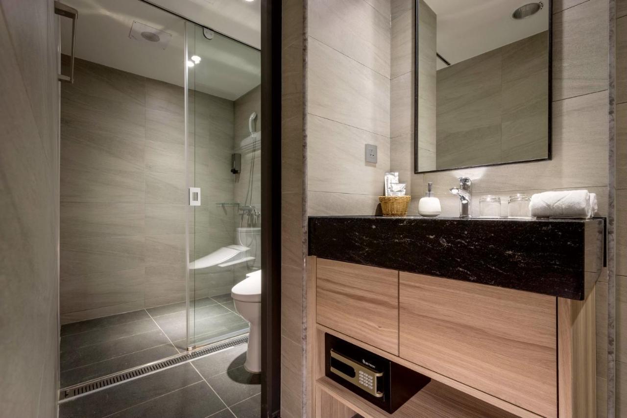 D D Hotel Tainan Zewnętrze zdjęcie
